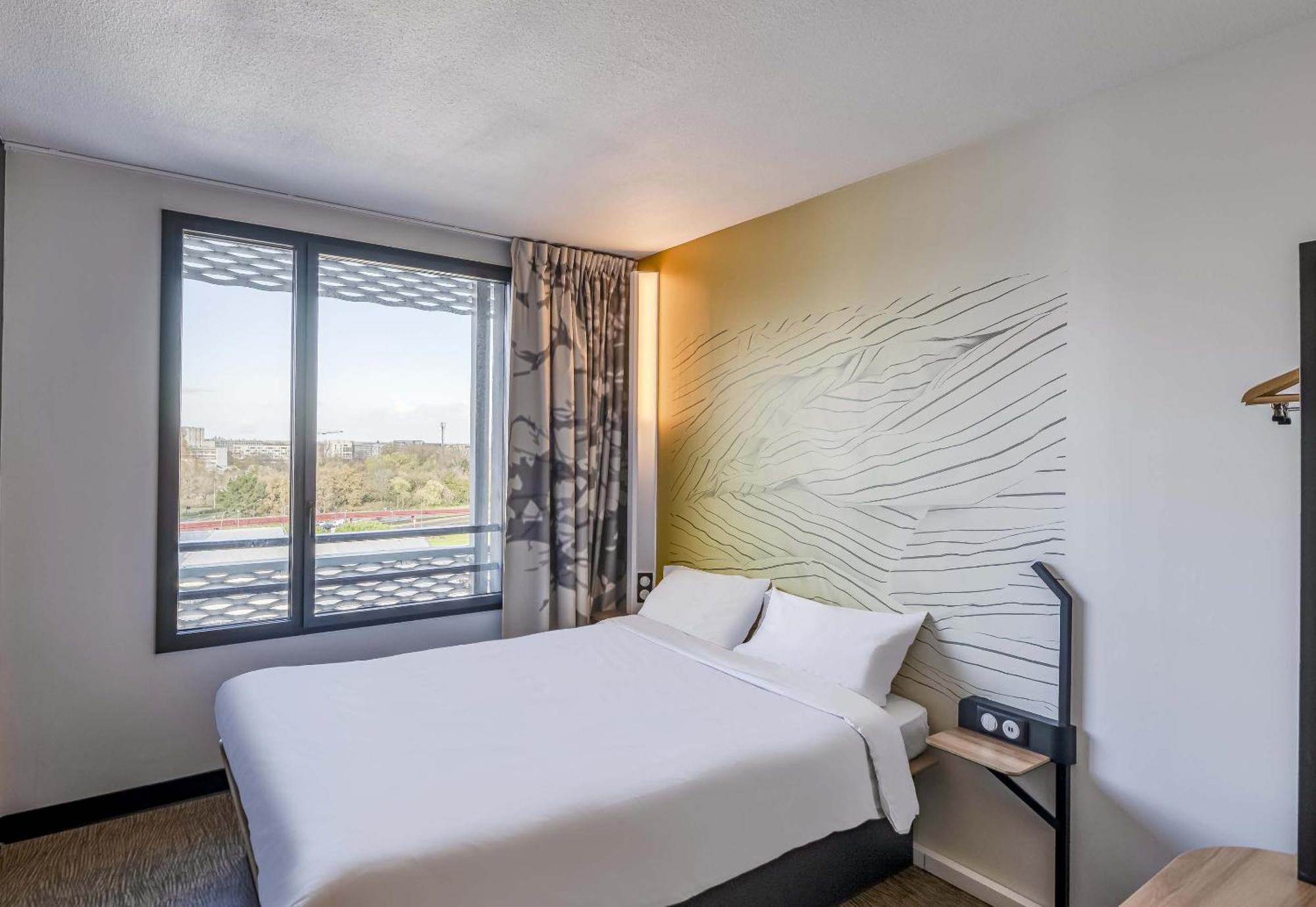 B&B Hotel Bordeaux Bassins A Flot ภายนอก รูปภาพ
